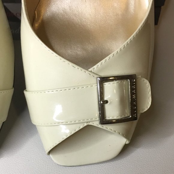 ALEX MARIE "Cadence" Patent Leather Cream Wedges - Picture 5 of 13